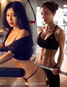 高颜值健身女神秀曲线 美女老师PK性感校花